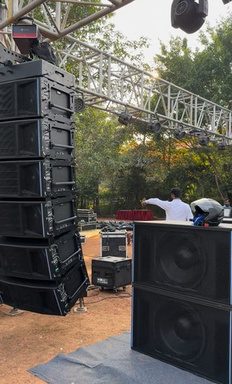 Line array speakers